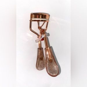 Rose Gold Eyelash Curler w/ Glitter Handles NEW